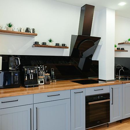 Elviu Guesthouse Lacu Rosu Ngoại thất bức ảnh