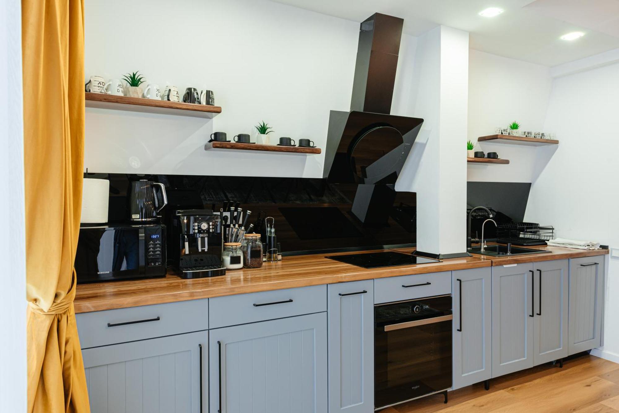 Elviu Guesthouse Lacu Rosu Ngoại thất bức ảnh